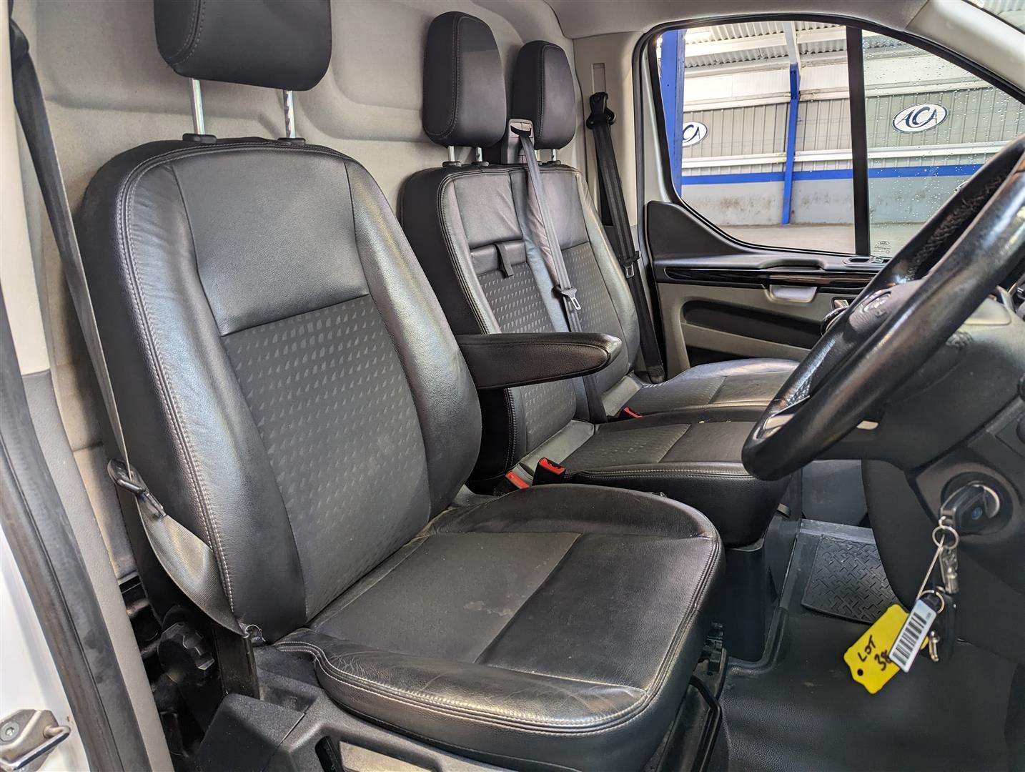 <p>2018 FORD TRANSIT CUSTOM 290 SPORT</p>