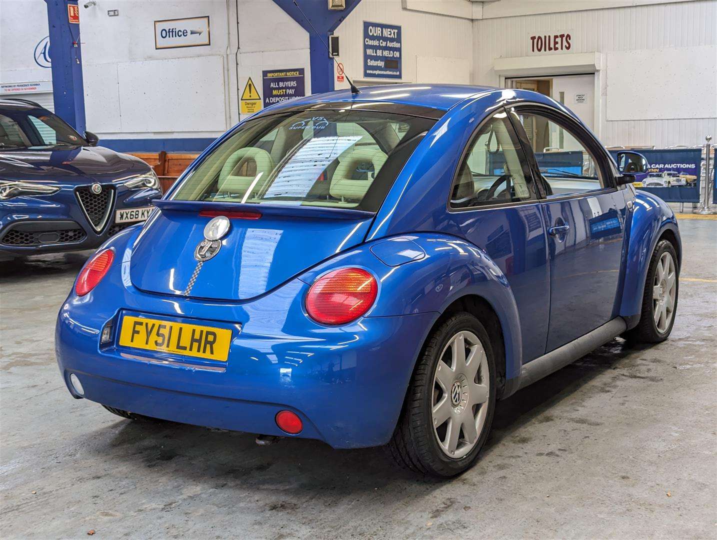 <p>2001 VOLKSWAGEN BEETLE V5</p>