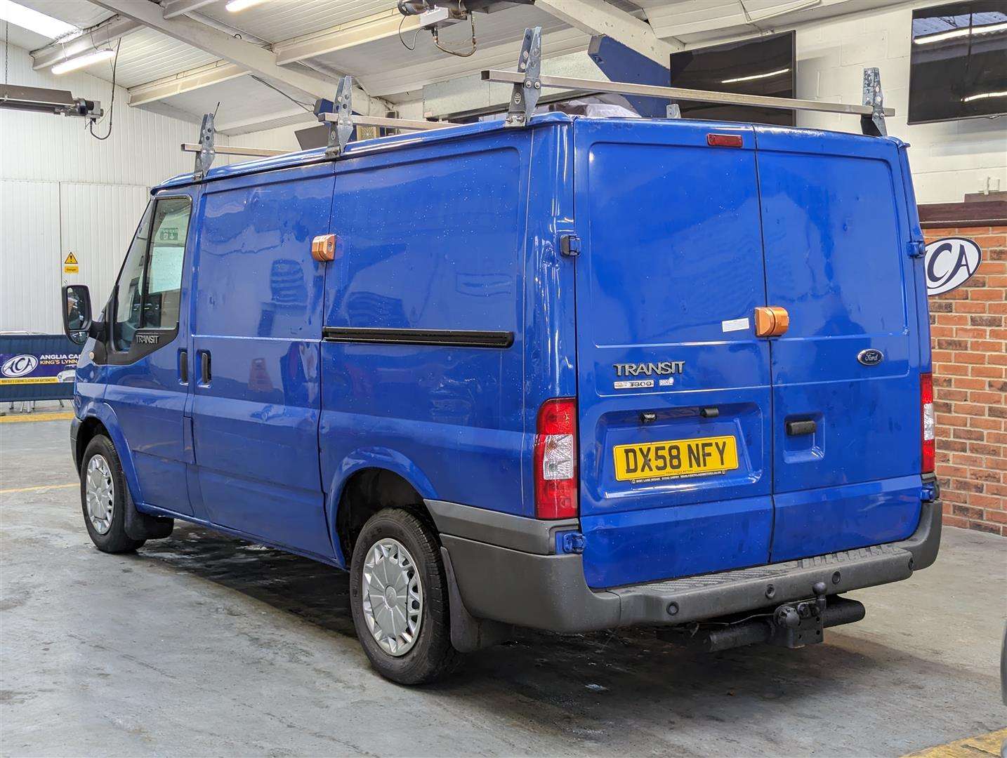 <p>2008 FORD TRANSIT 85 T300S FWD</p>