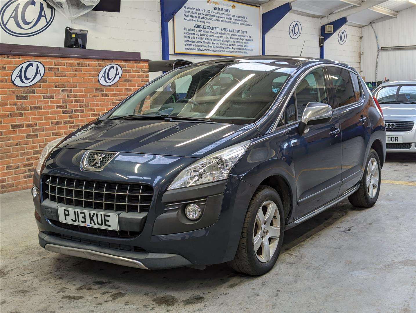 <p>2013 PEUGEOT 3008 ALLURE HDI</p>