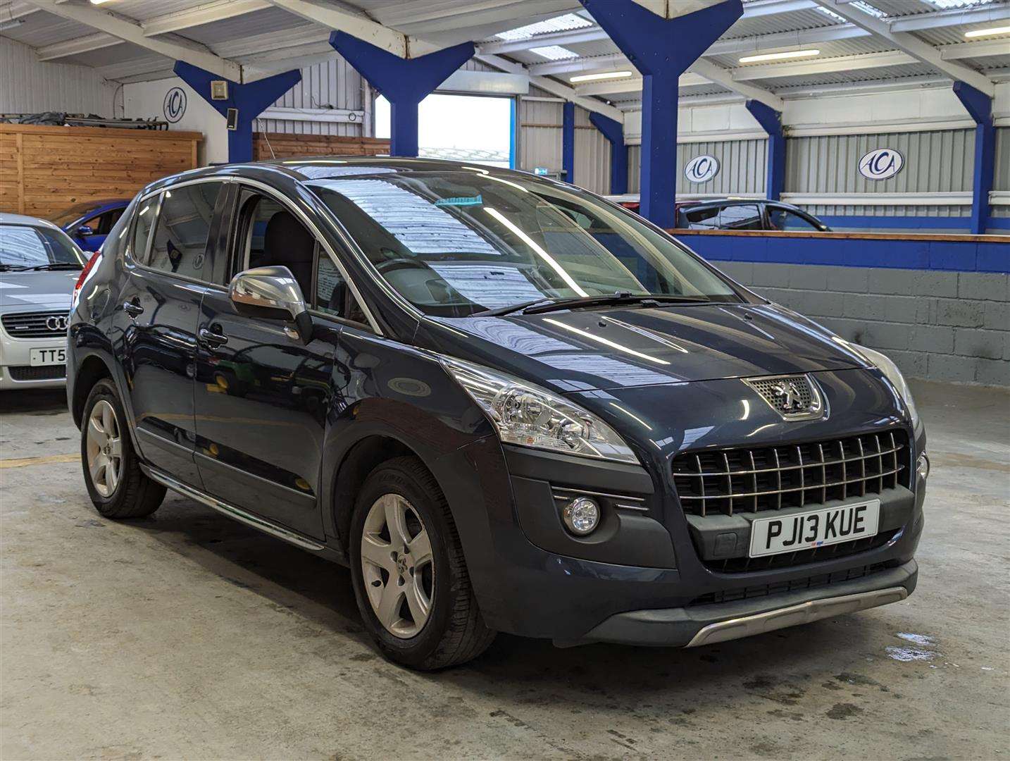 <p>2013 PEUGEOT 3008 ALLURE HDI</p>