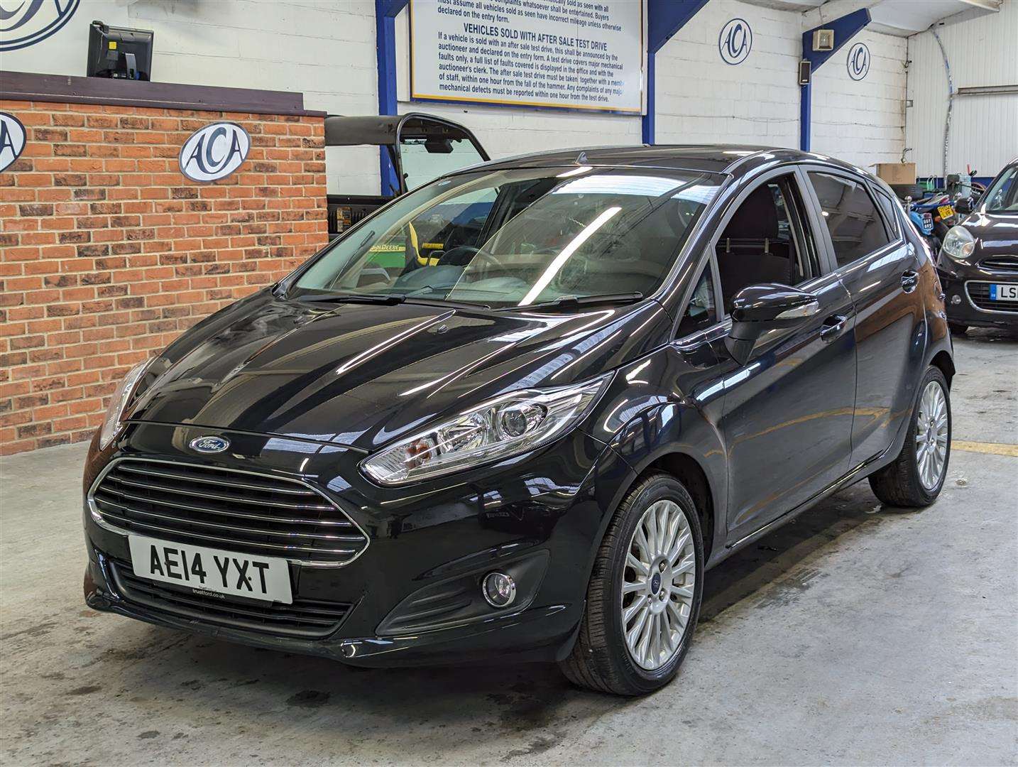 <p>2014 FORD FIESTA TITANIUM AUTO</p>