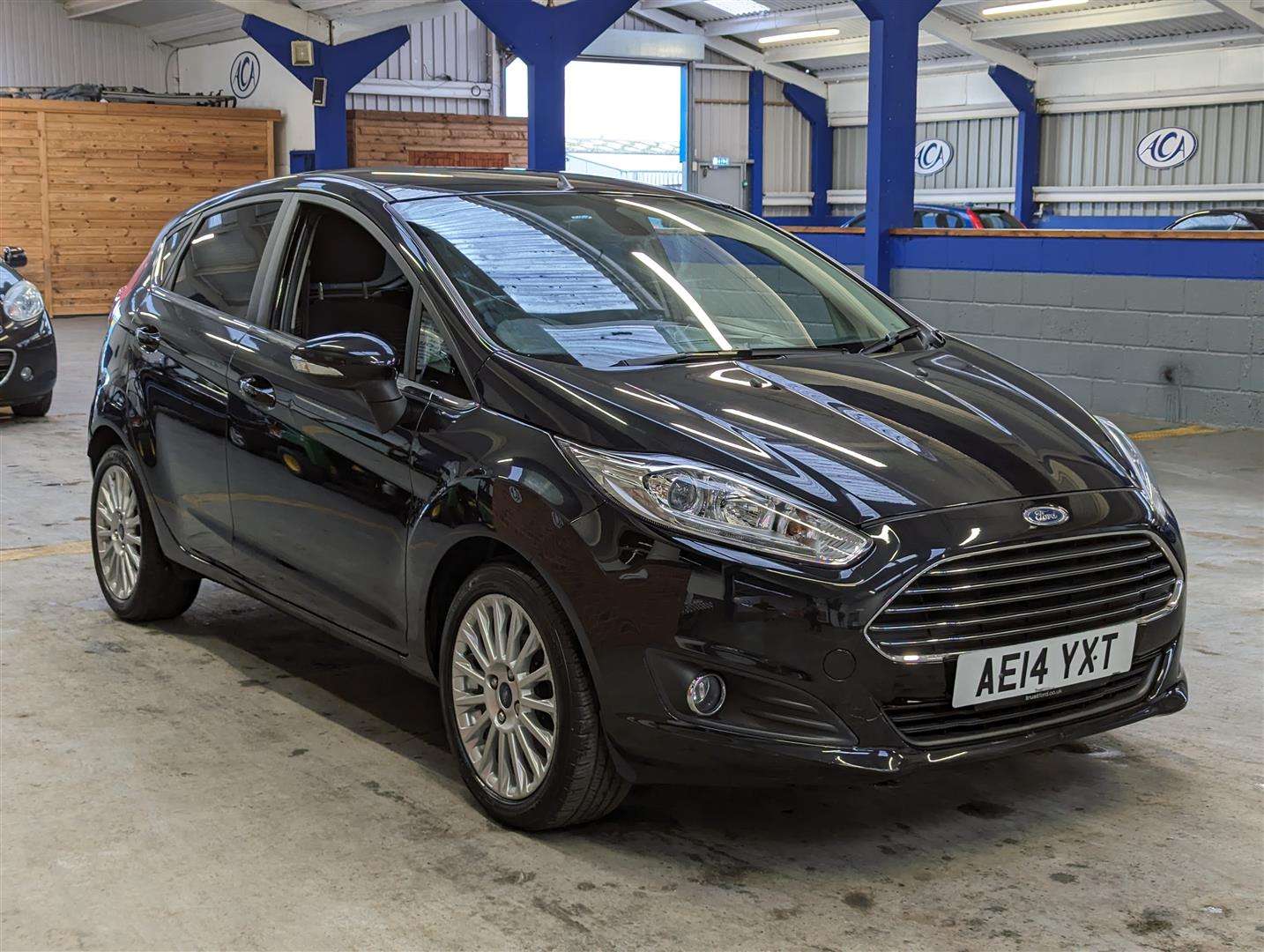 <p>2014 FORD FIESTA TITANIUM AUTO</p>