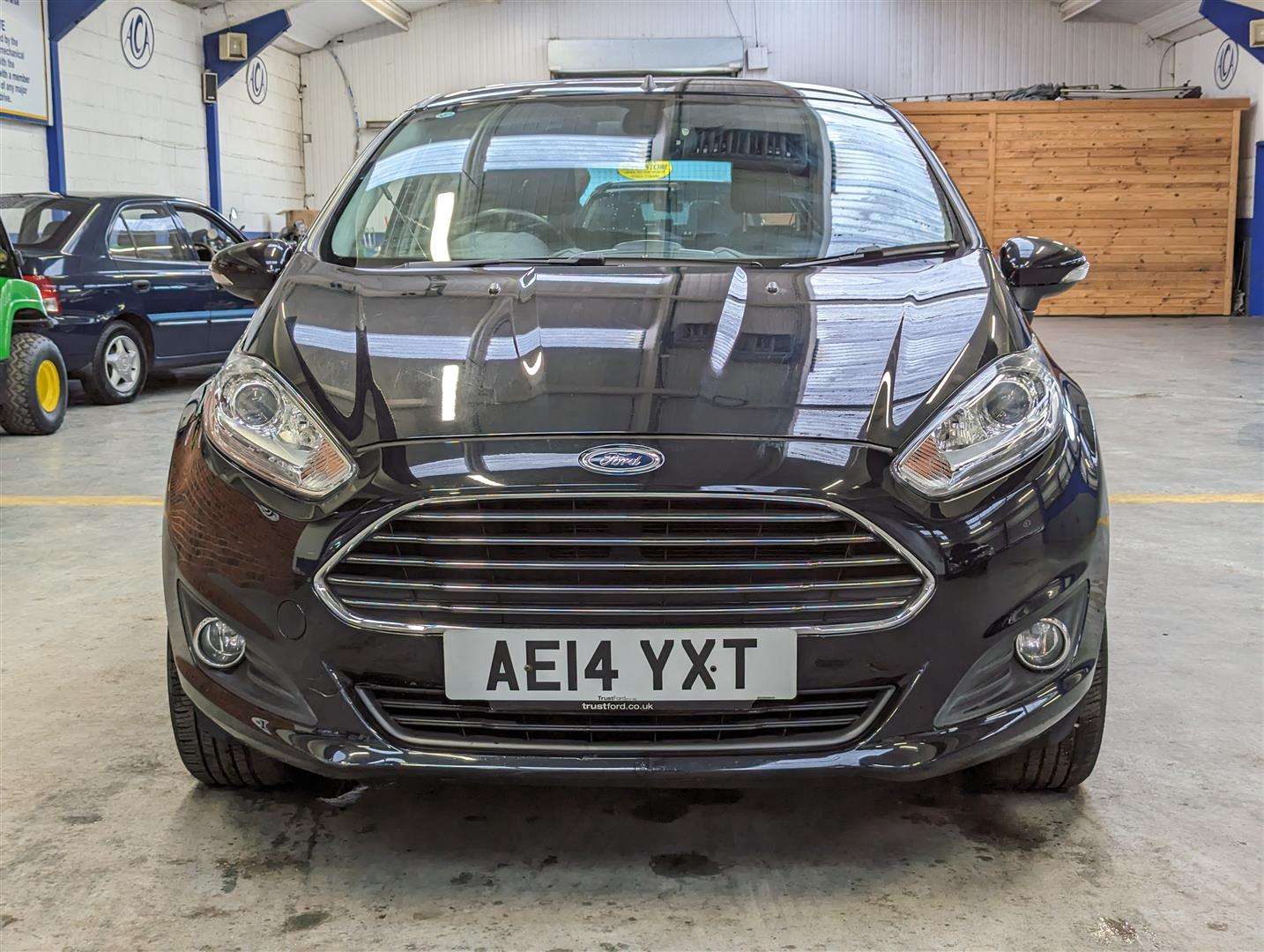 <p>2014 FORD FIESTA TITANIUM AUTO</p>