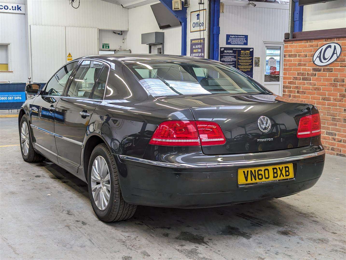 <p>2011 VOLKSWAGEN PHAETON V6 4MOT TDI SWB A</p>