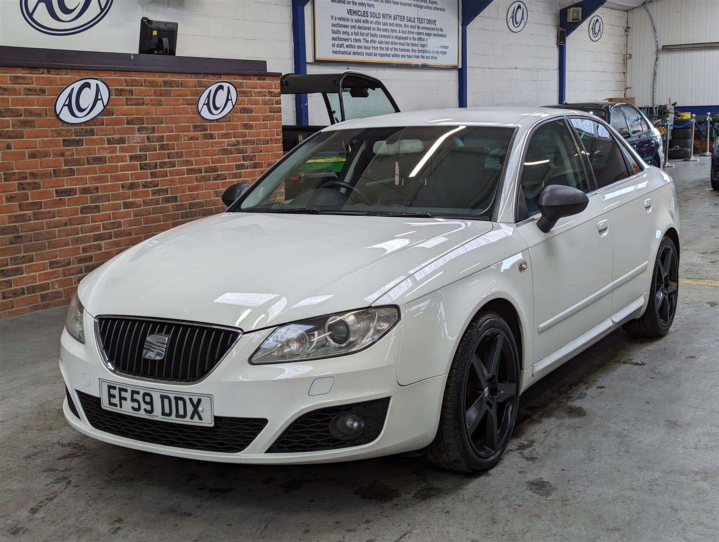 <p>2010 SEAT EXEO SPORT TSI TURBO</p>