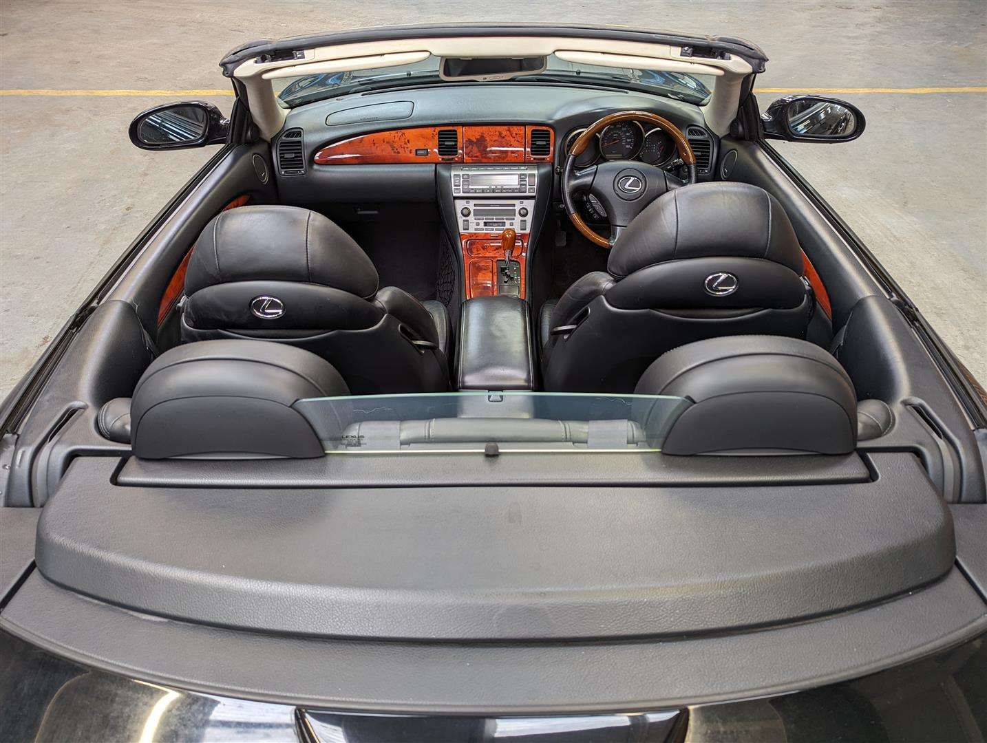 <p>2002 LEXUS SC430 AUTO</p>