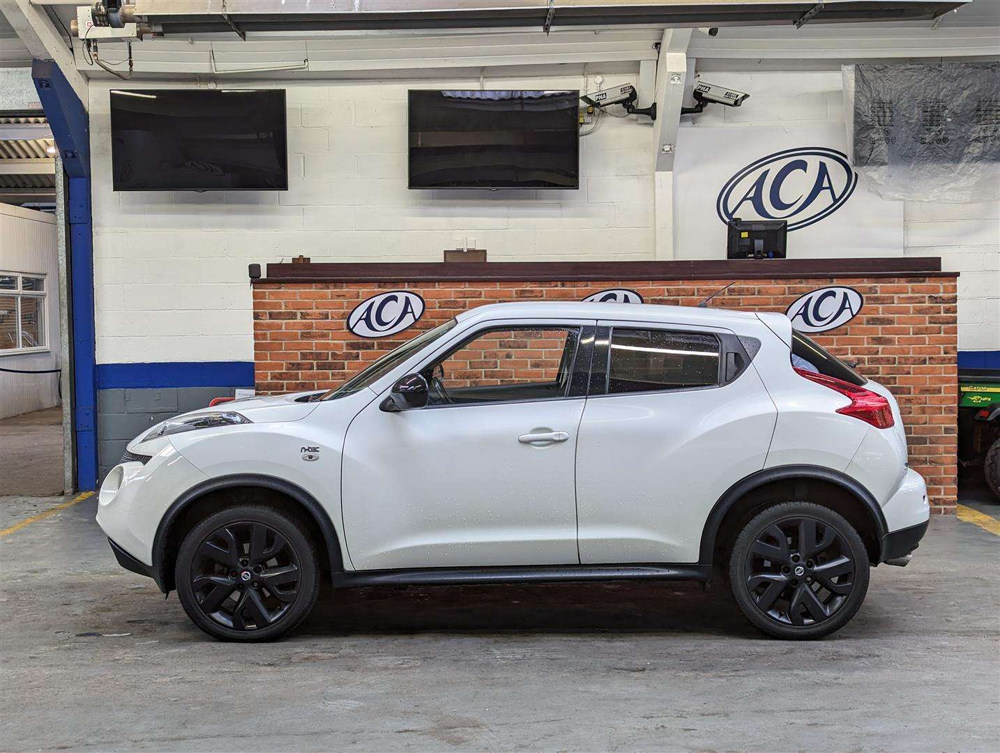 <p>2014 NISSAN JUKE N-TEC DCI</p>