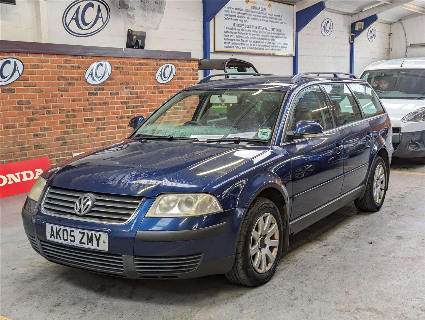 <p>2005 VOLKSWAGEN PASSAT TRENDLINE TDI 130</p>