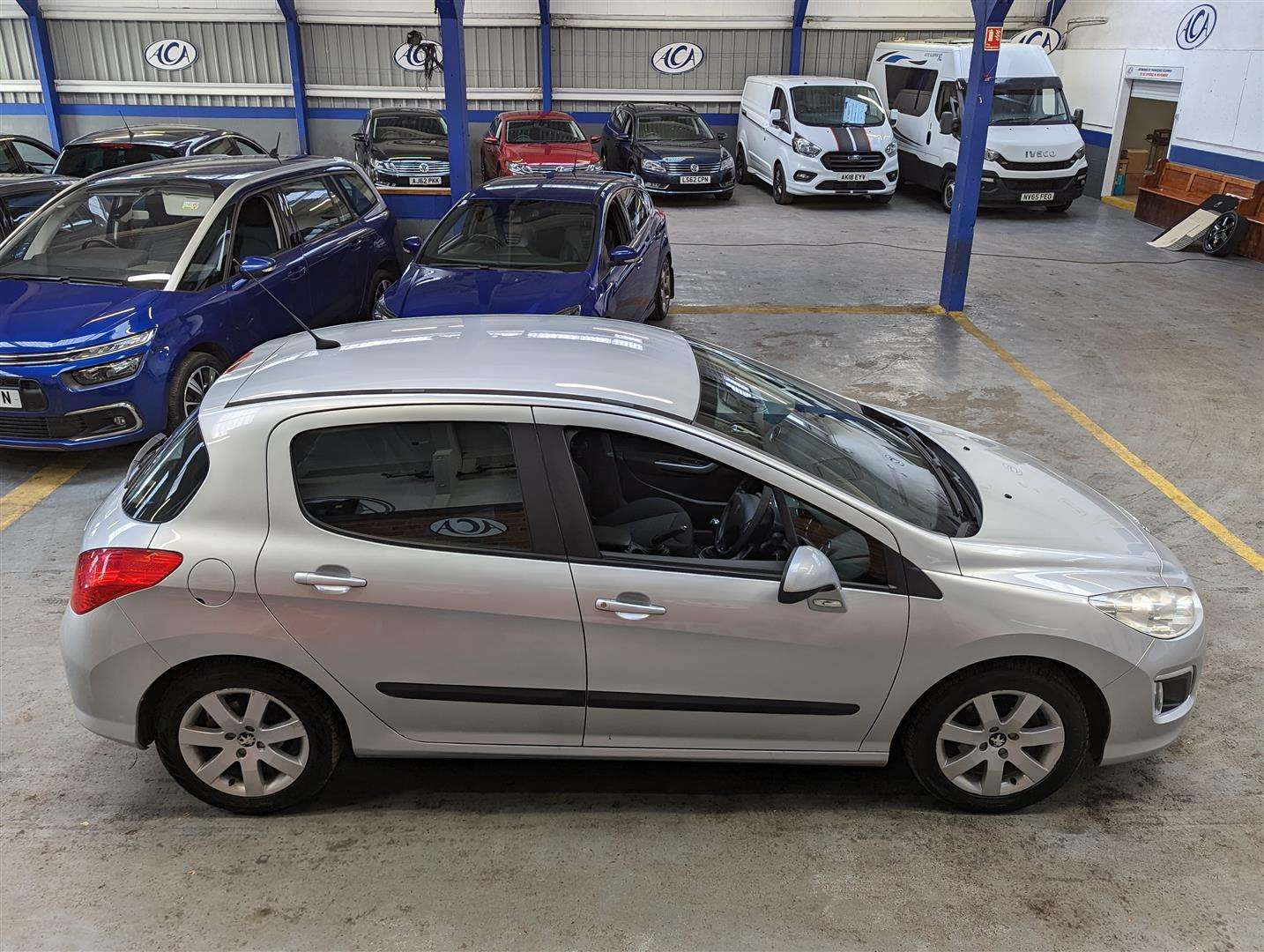 <p>2012 PEUGEOT 308 SR HDI</p>