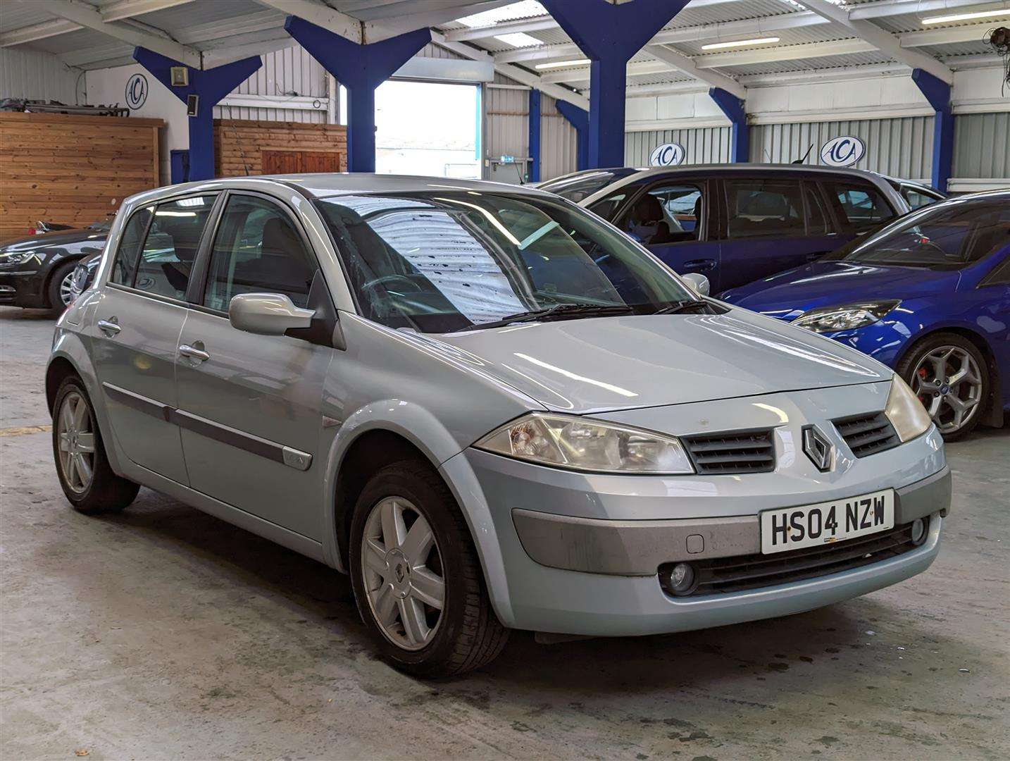 <p>2004 RENAULT MEGANE **SOLD</p>