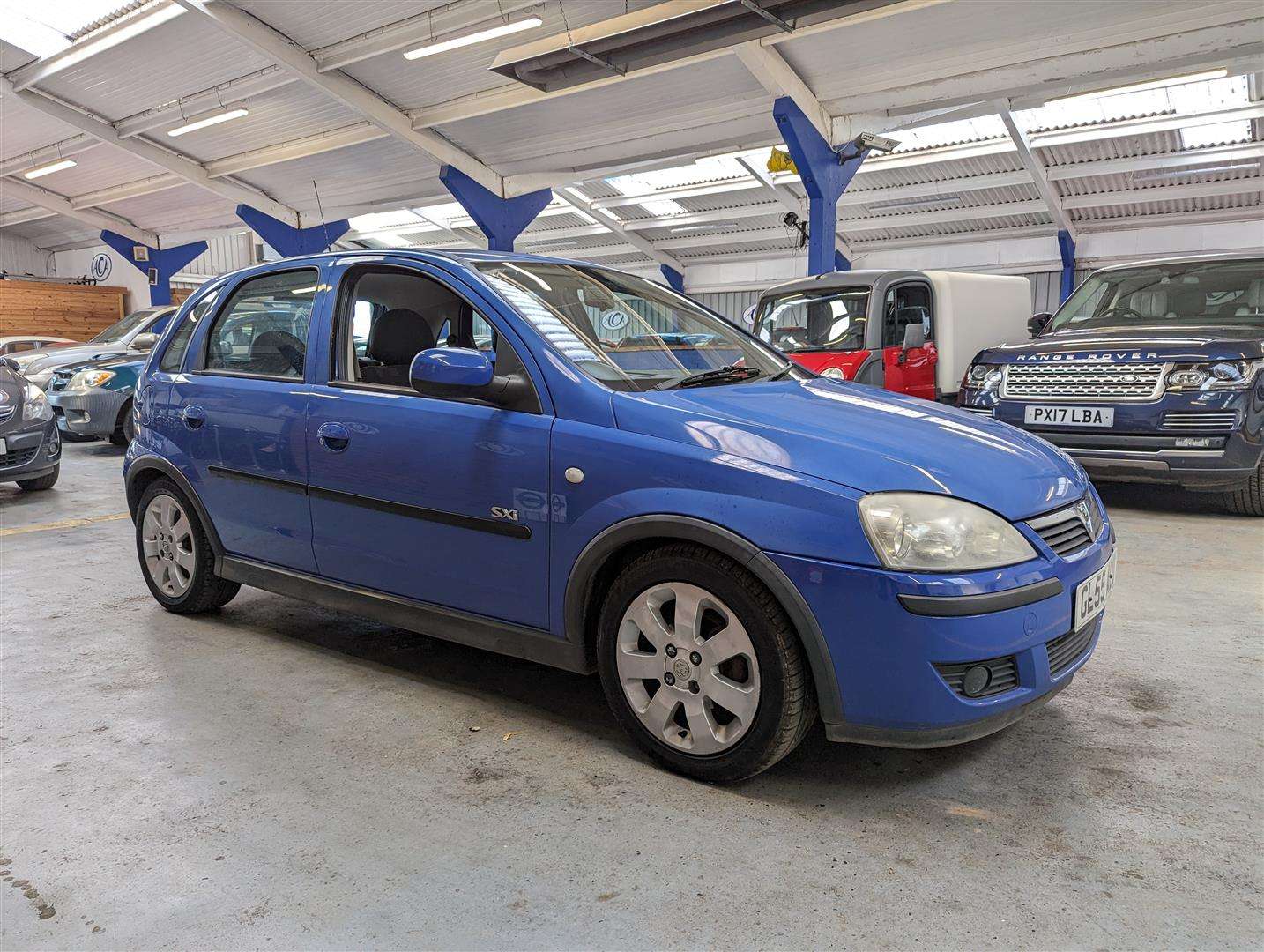 <p>2005 VAUXHALL CORSA SXI</p>