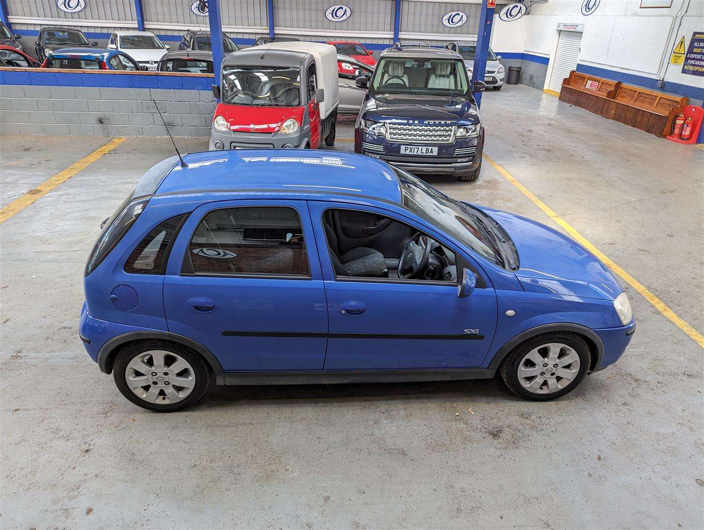 <p>2005 VAUXHALL CORSA SXI</p>