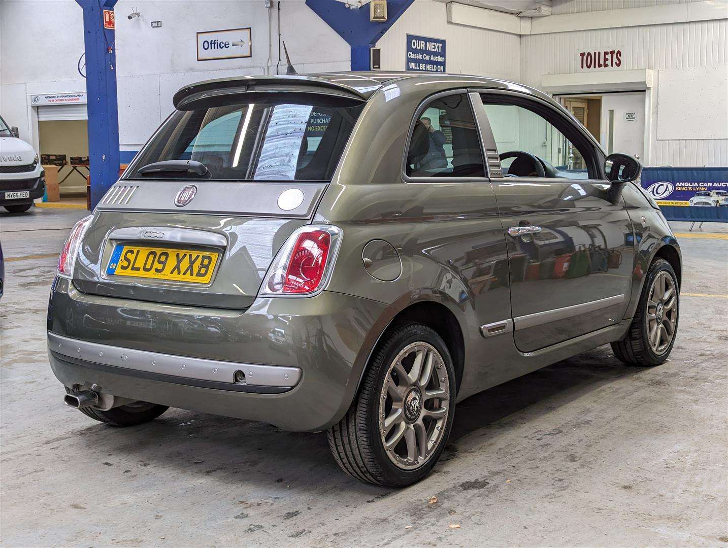 <p>2009 FIAT 500 BY DIESEL</p>