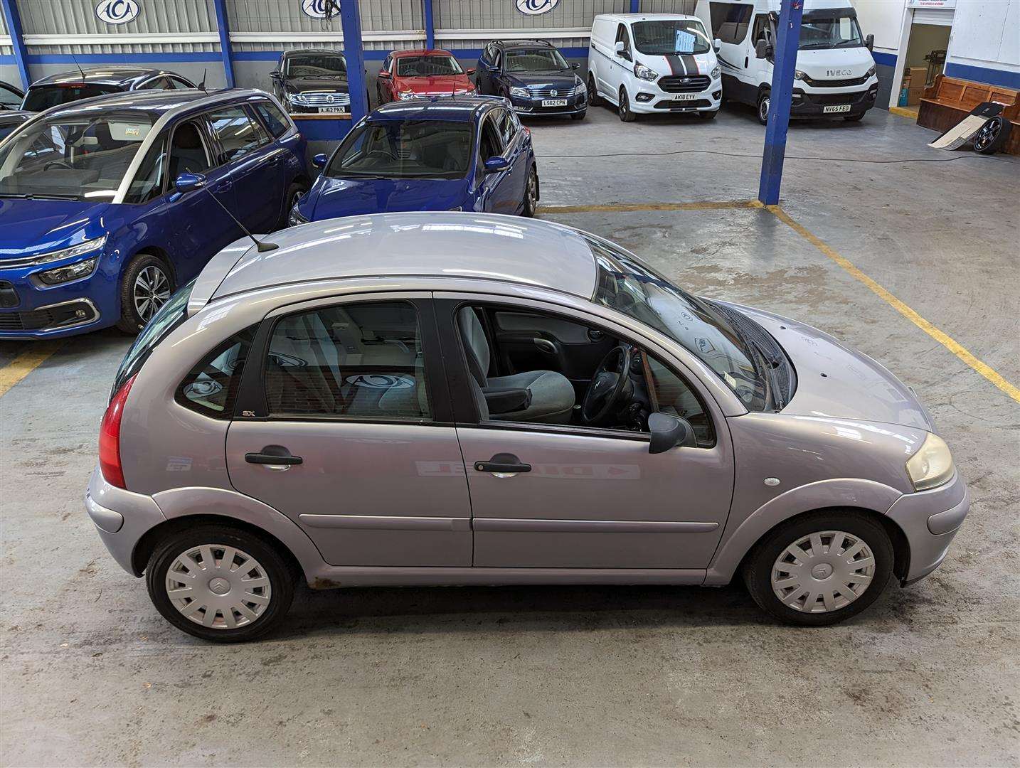 <p>2004 CITROEN C3 HDI SX</p>