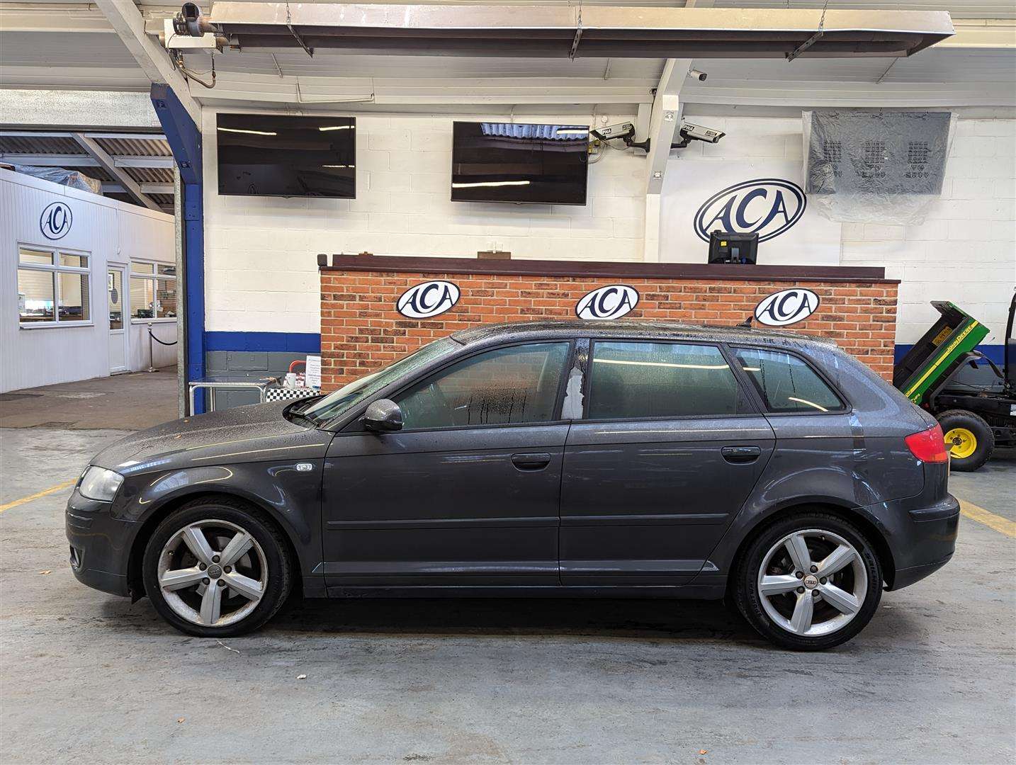 <p>2008 AUDI A3 SPORT TDI AUTO</p>