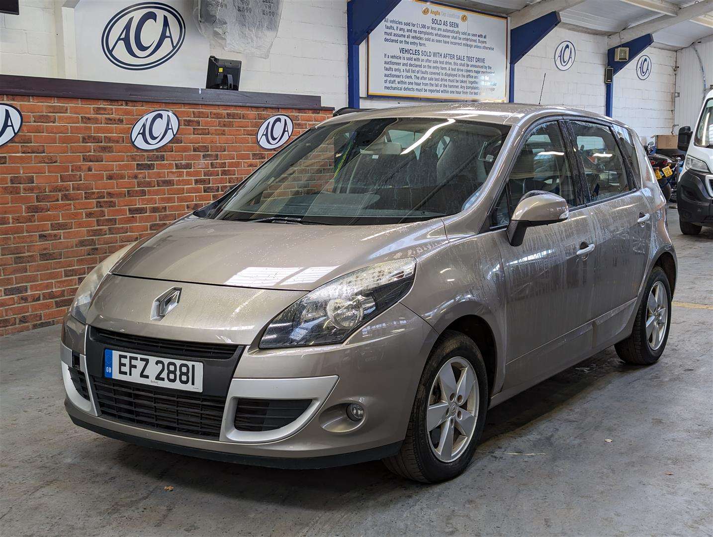 <p>2010 RENAULT SCENIC DYNAMIQUE TTOM DCI</p>