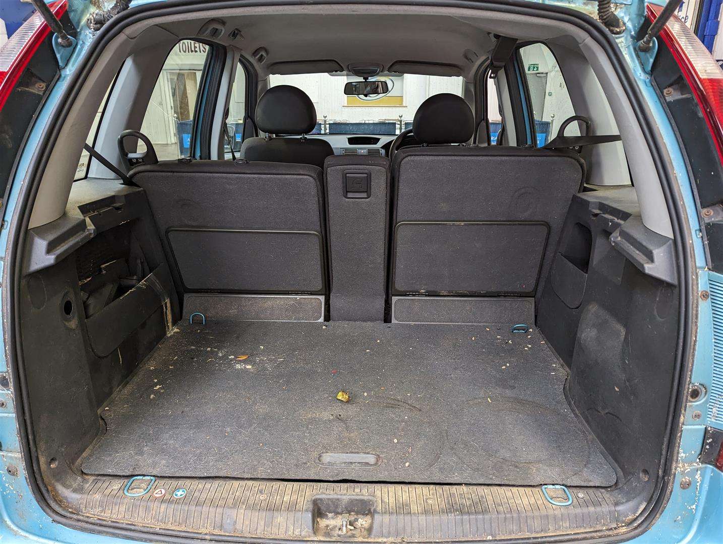 <p>2004 VAUXHALL MERIVA LIFE 16V</p>