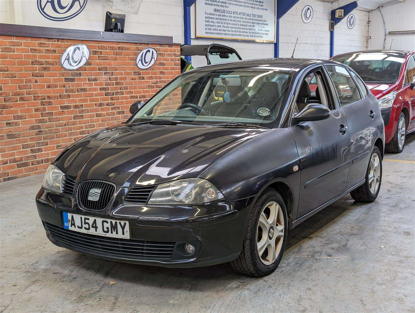 <p>2004 SEAT IBIZA SX</p>