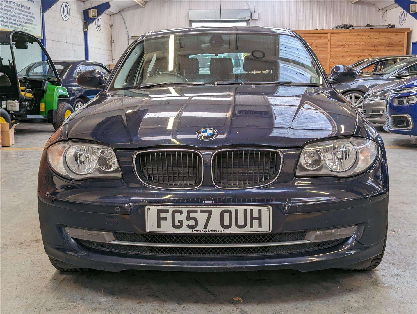 <p>2007 BMW 120I SE</p>