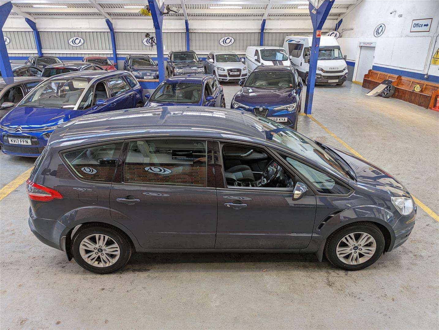 <p>2011 FORD S-MAX ZETEC TDCI AUTO</p>