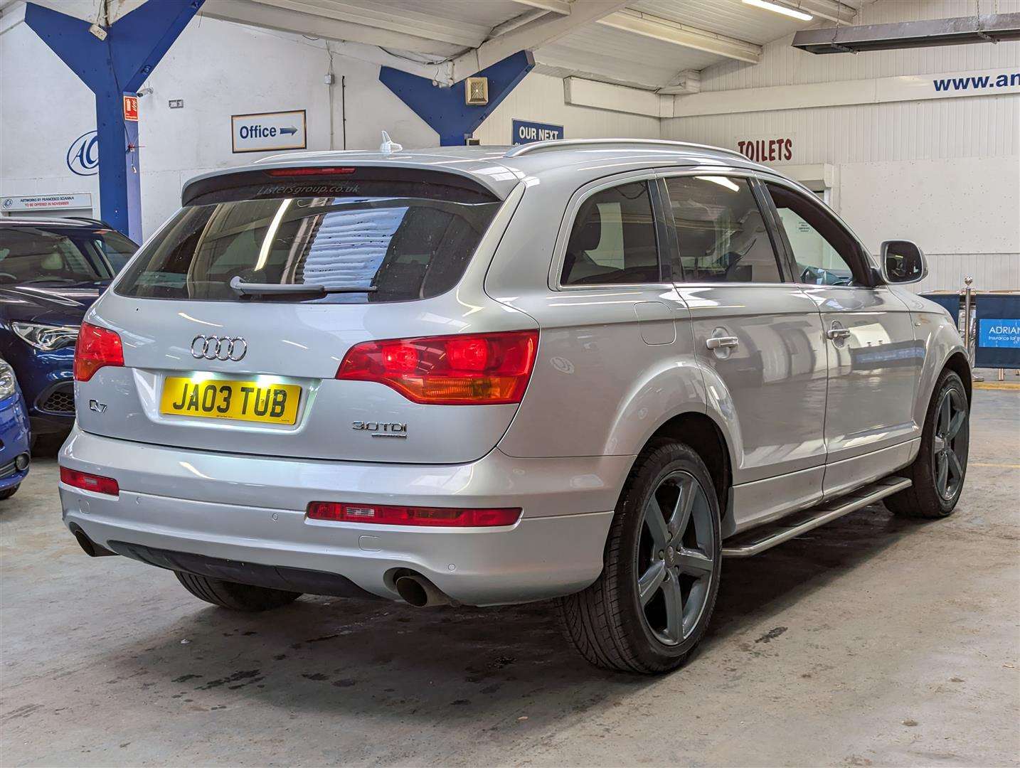 <p>2009 AUDI Q7 S LINE TDI QUATTRO A</p>