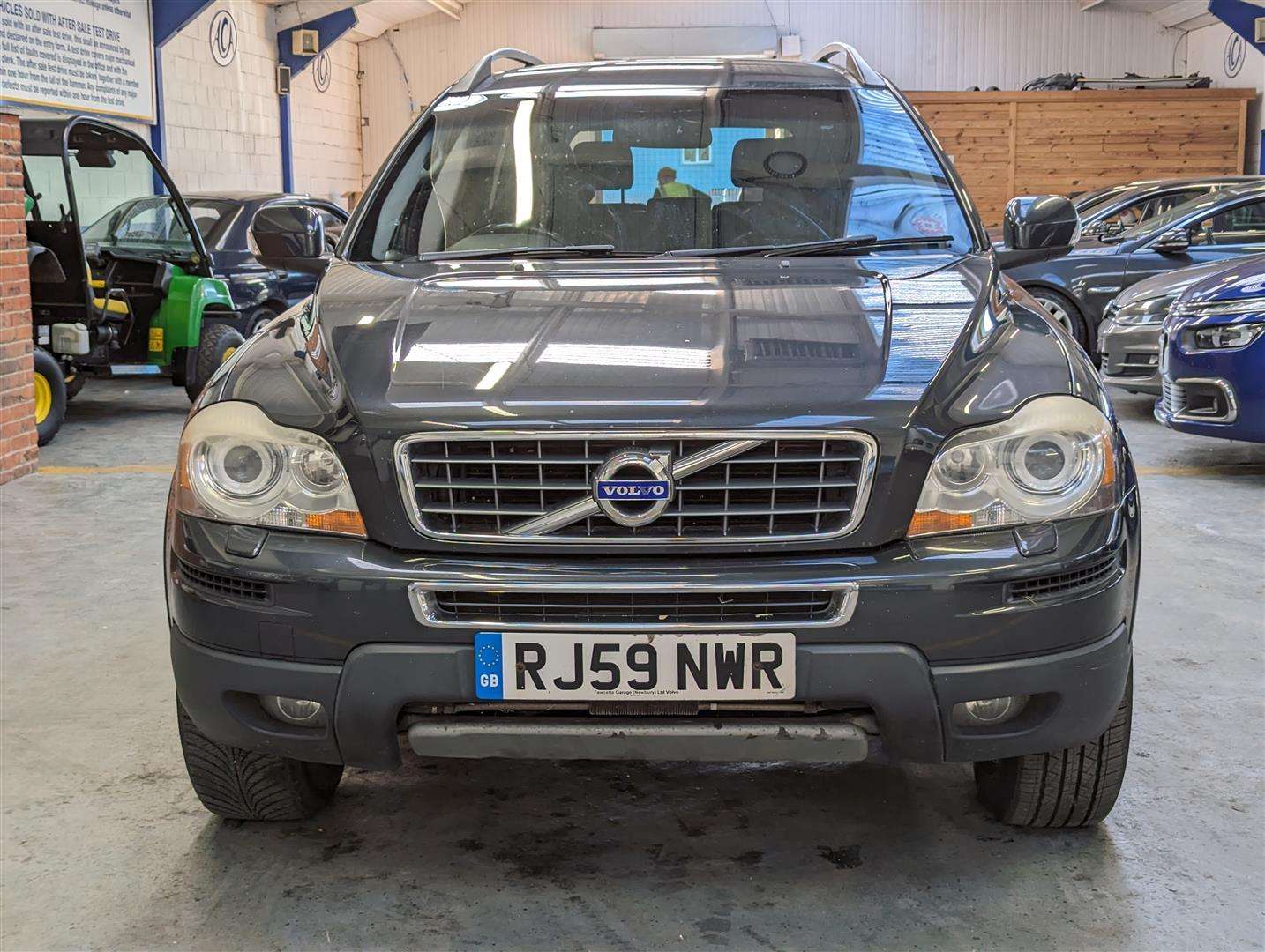 <p>2009 VOLVO XC90 ACTIVE AWD D5</p>