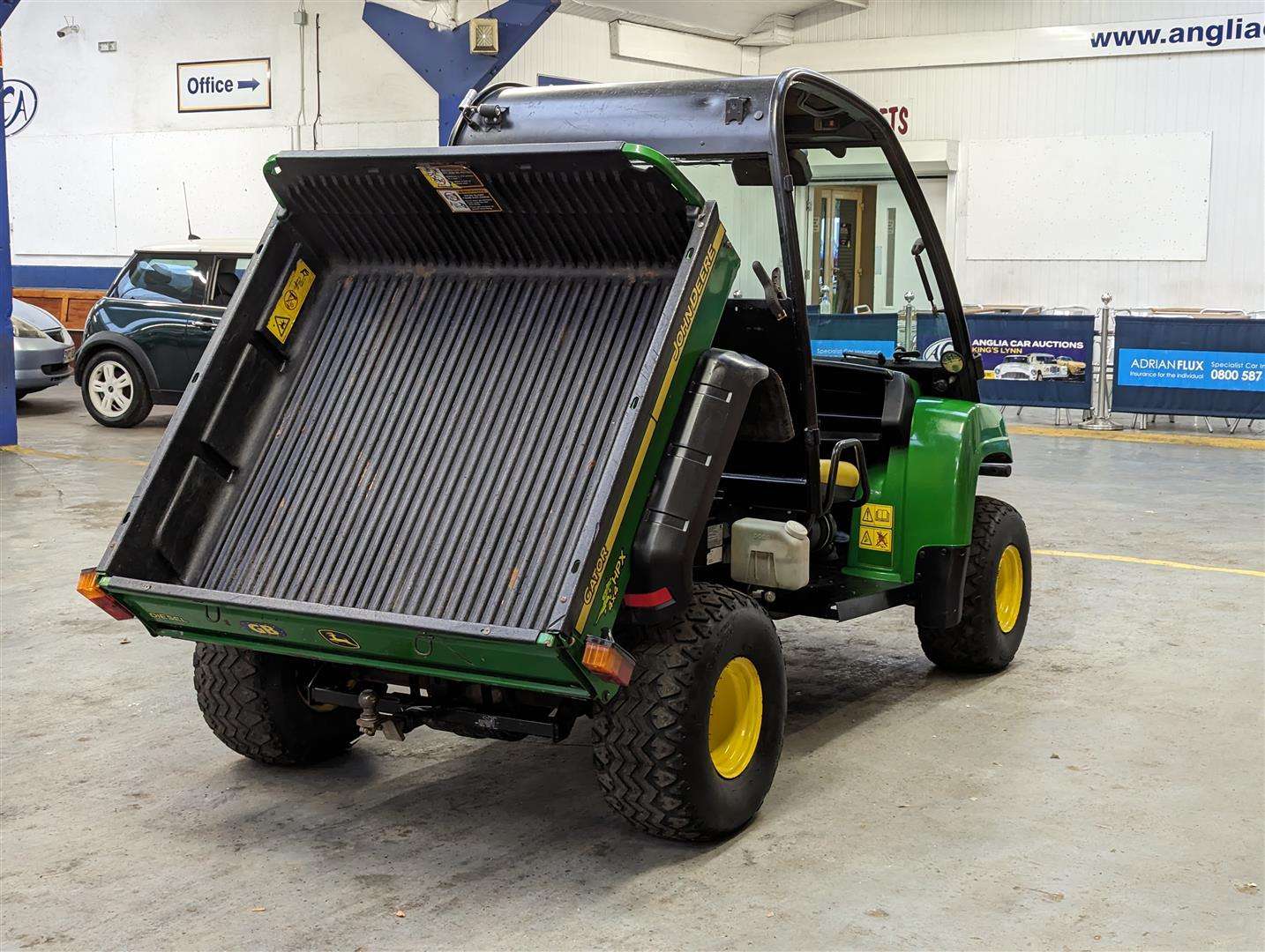 <p>2010 JOHN DEERE GATOR</p>