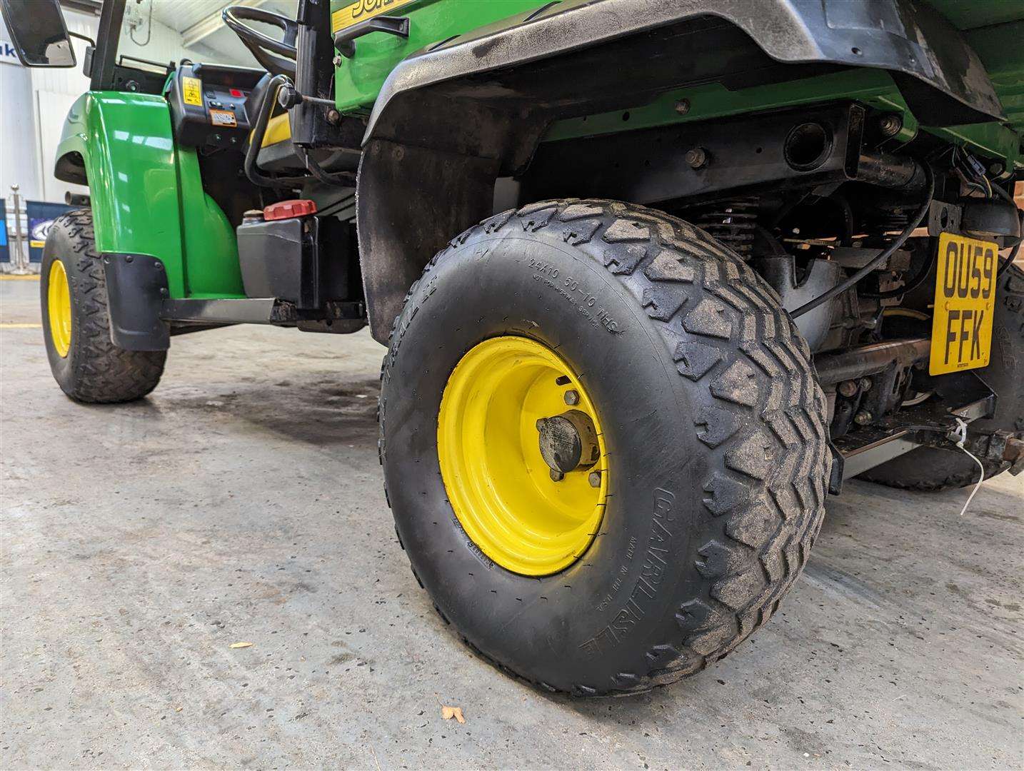 <p>2010 JOHN DEERE GATOR</p>