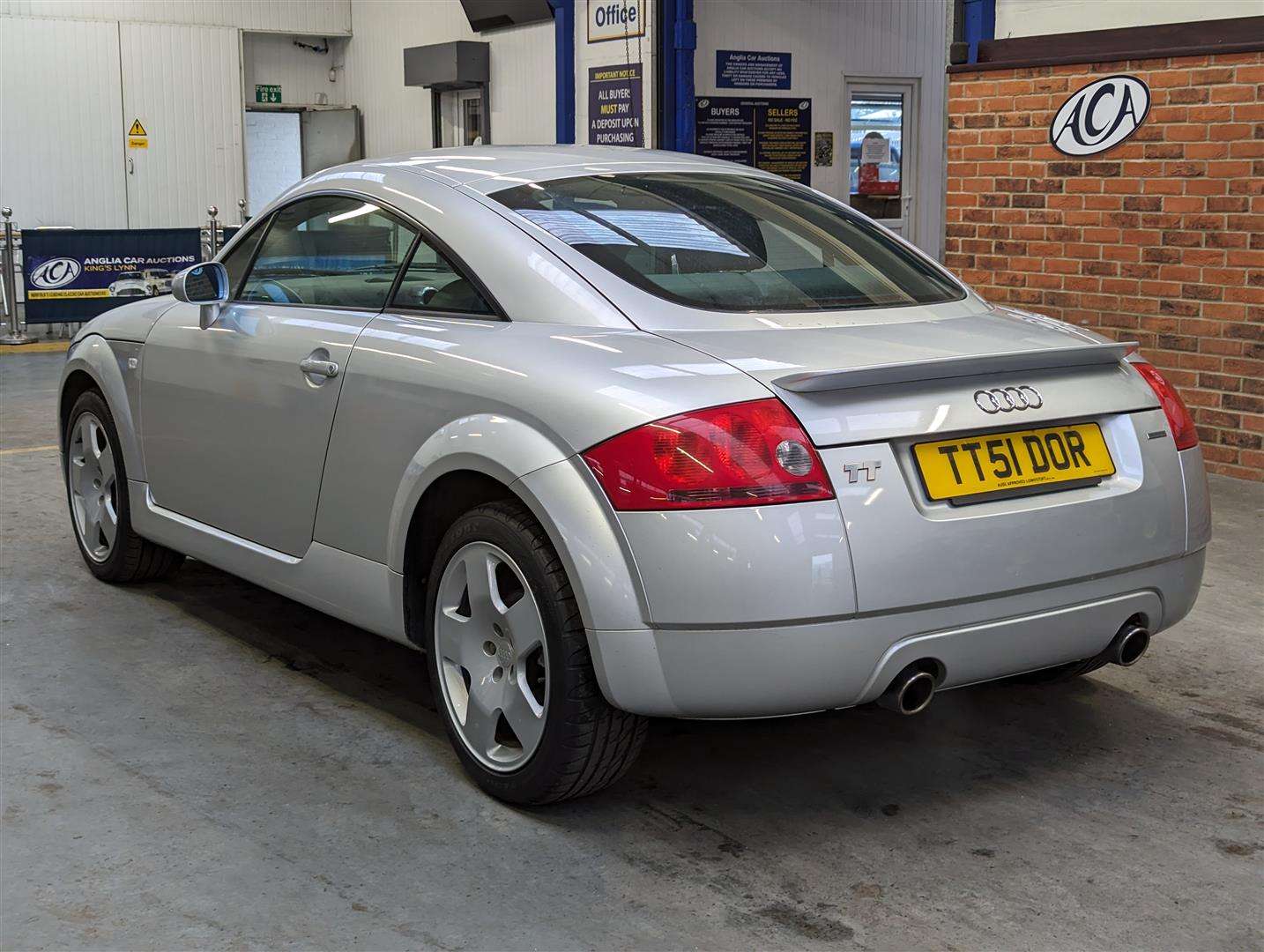 <p>2001 AUDI TT QUATTRO (225 BHP)</p>