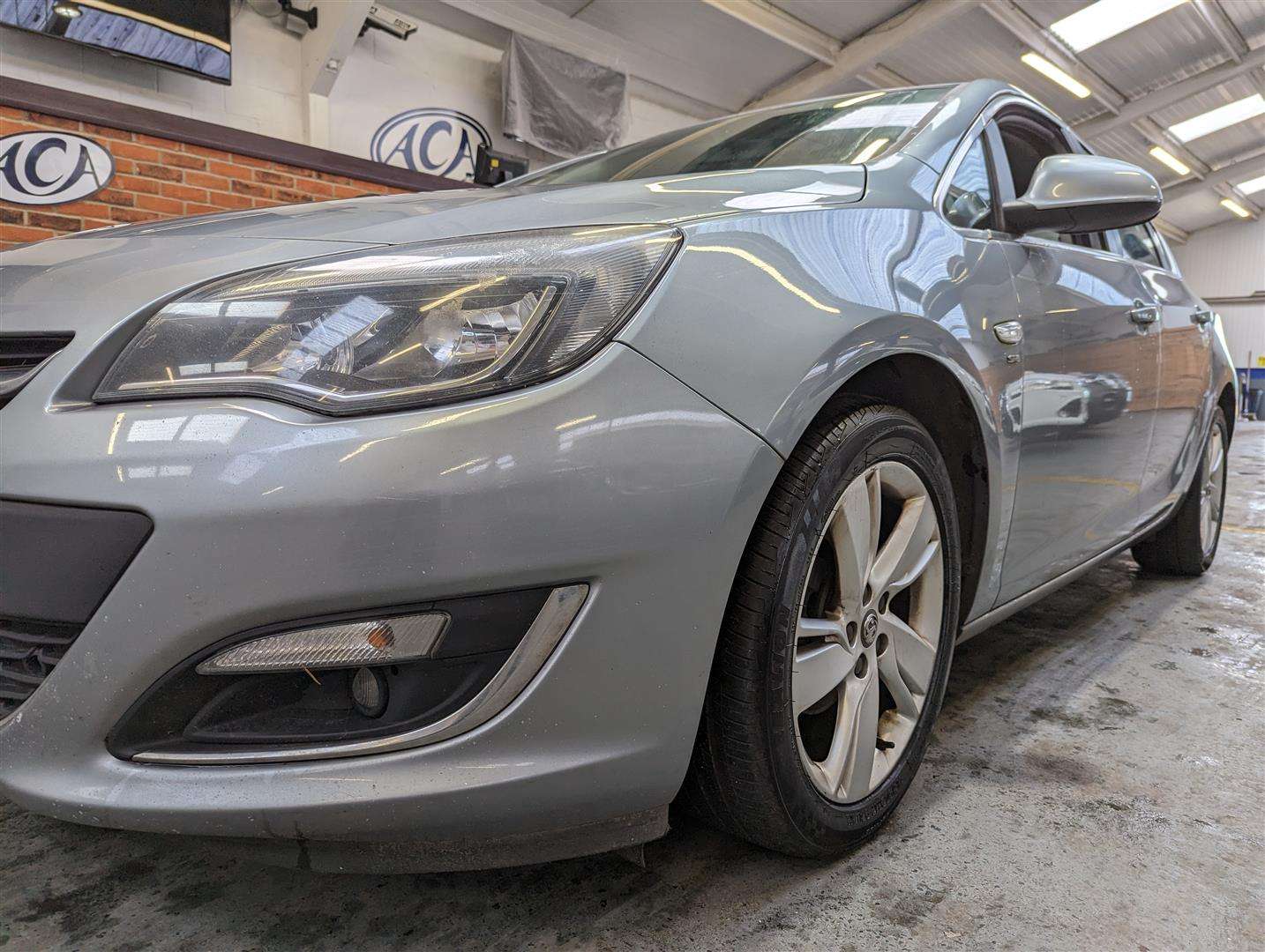 <p>2013 VAUXHALL ASTRA SRI</p>