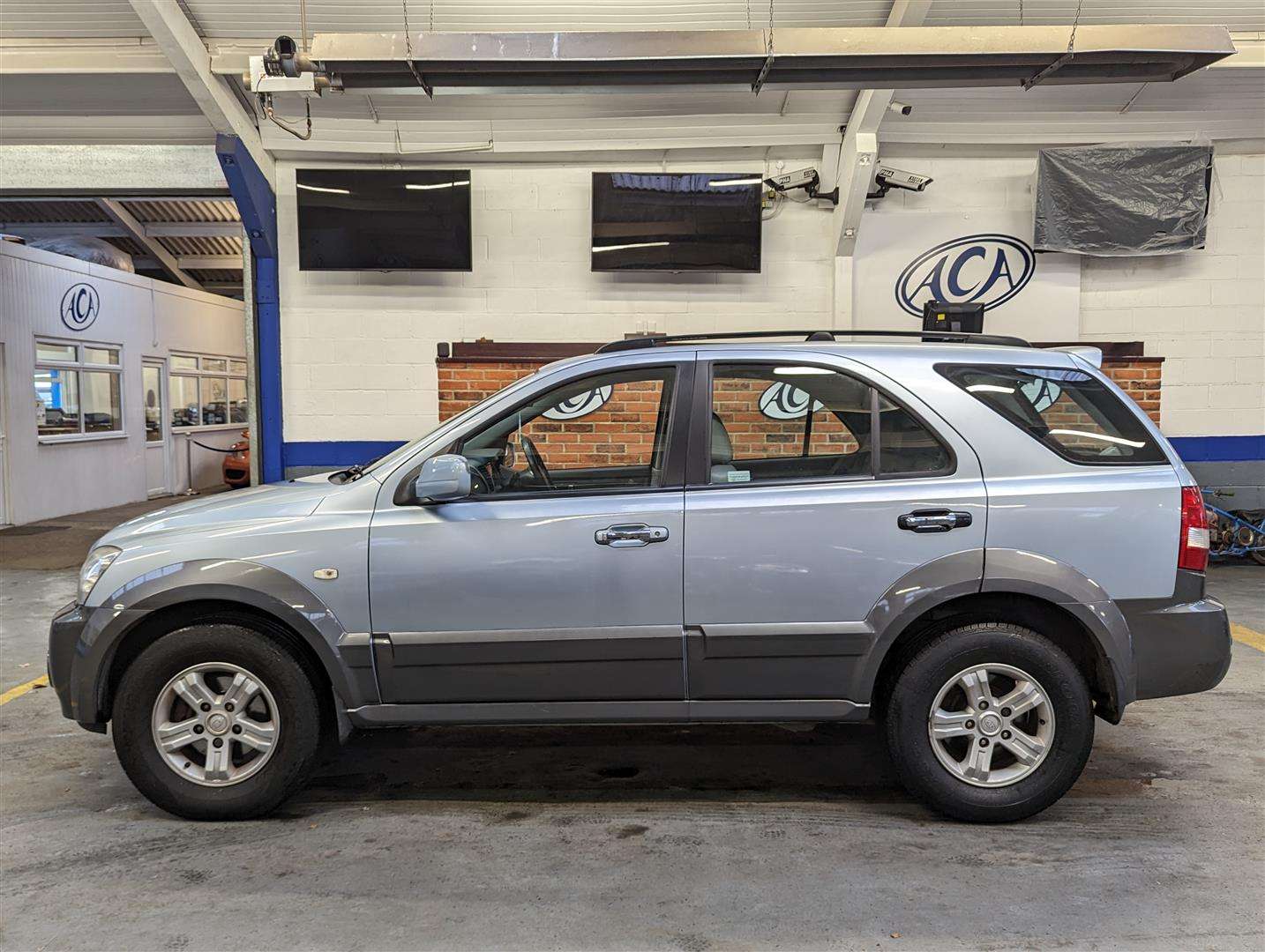 <p>2006 KIA SORENTO CRDI XS</p>