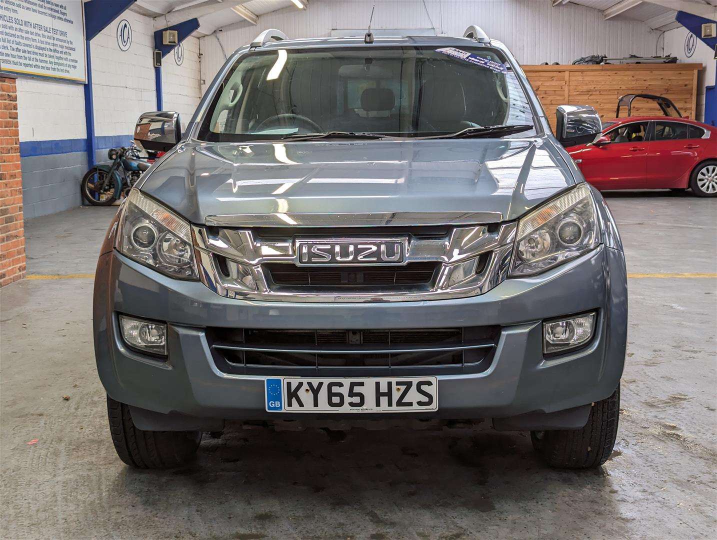 <p>2015 ISUZU D-MAX UTAH VISI D/C TW TR</p>