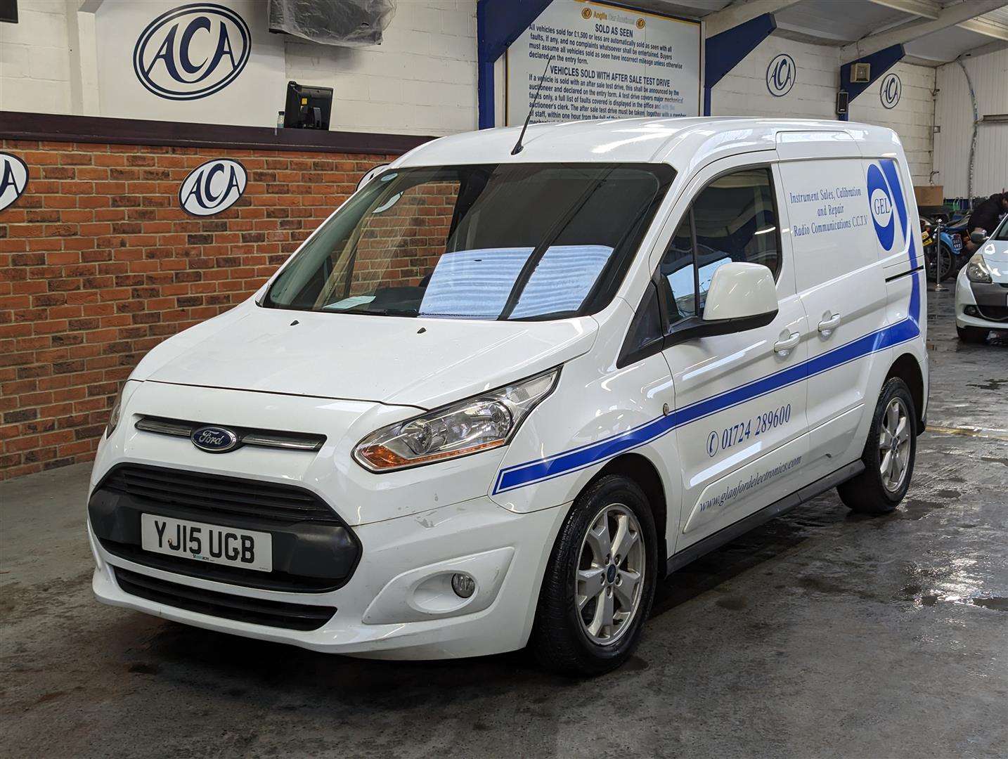 <p>2015 FORD TRANSIT CONNECT 200 LIMIT</p>