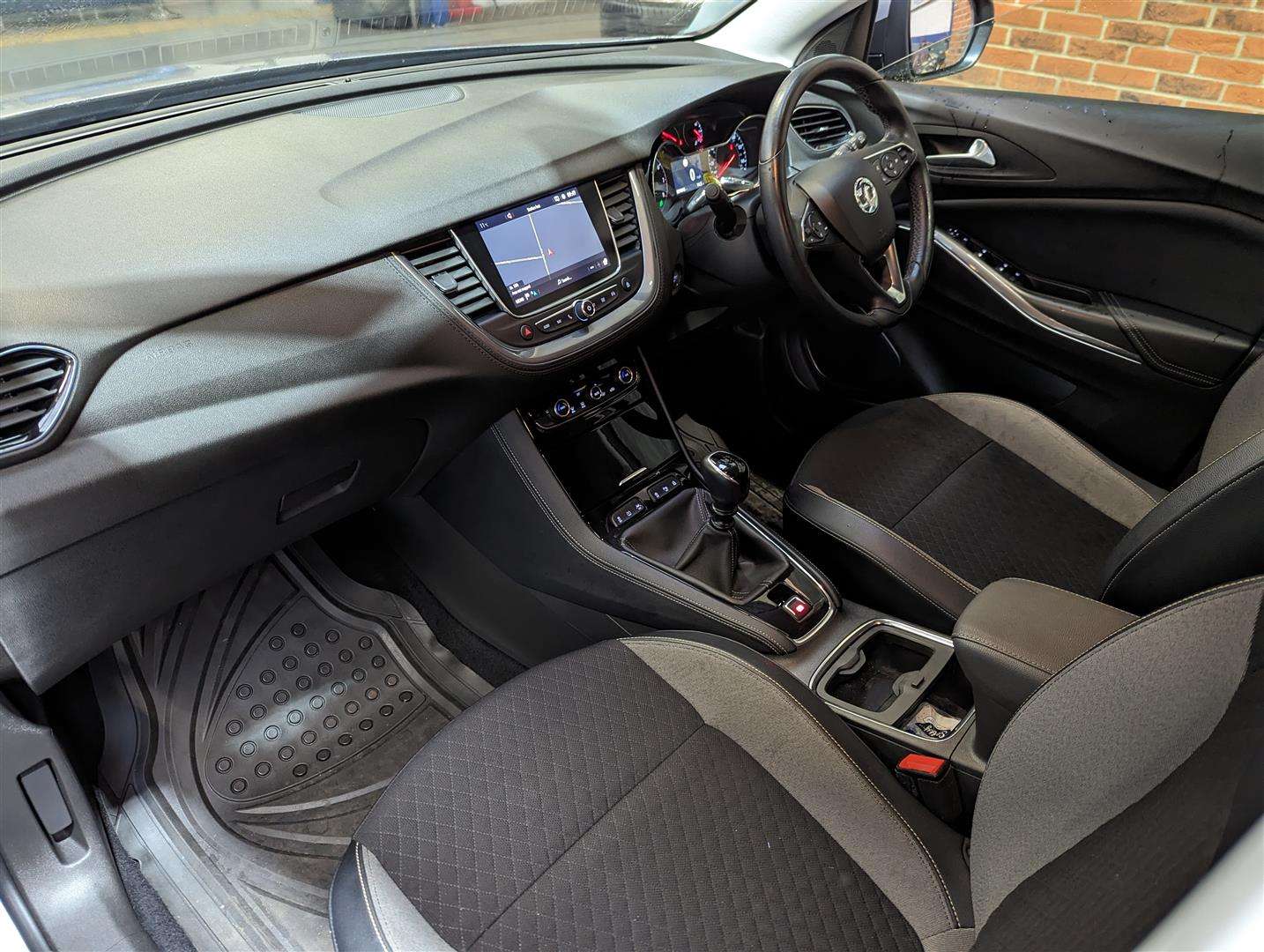 <p>2018 VAUXHALL GRANDLAND X SPORT NAV TUR</p>