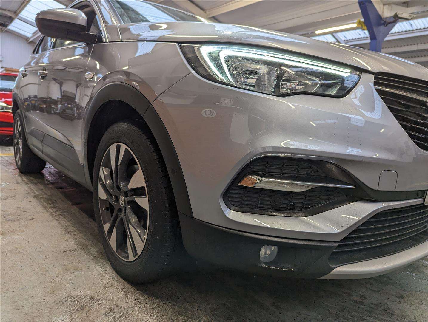 <p>2018 VAUXHALL GRANDLAND X SPORT NAV TUR</p>