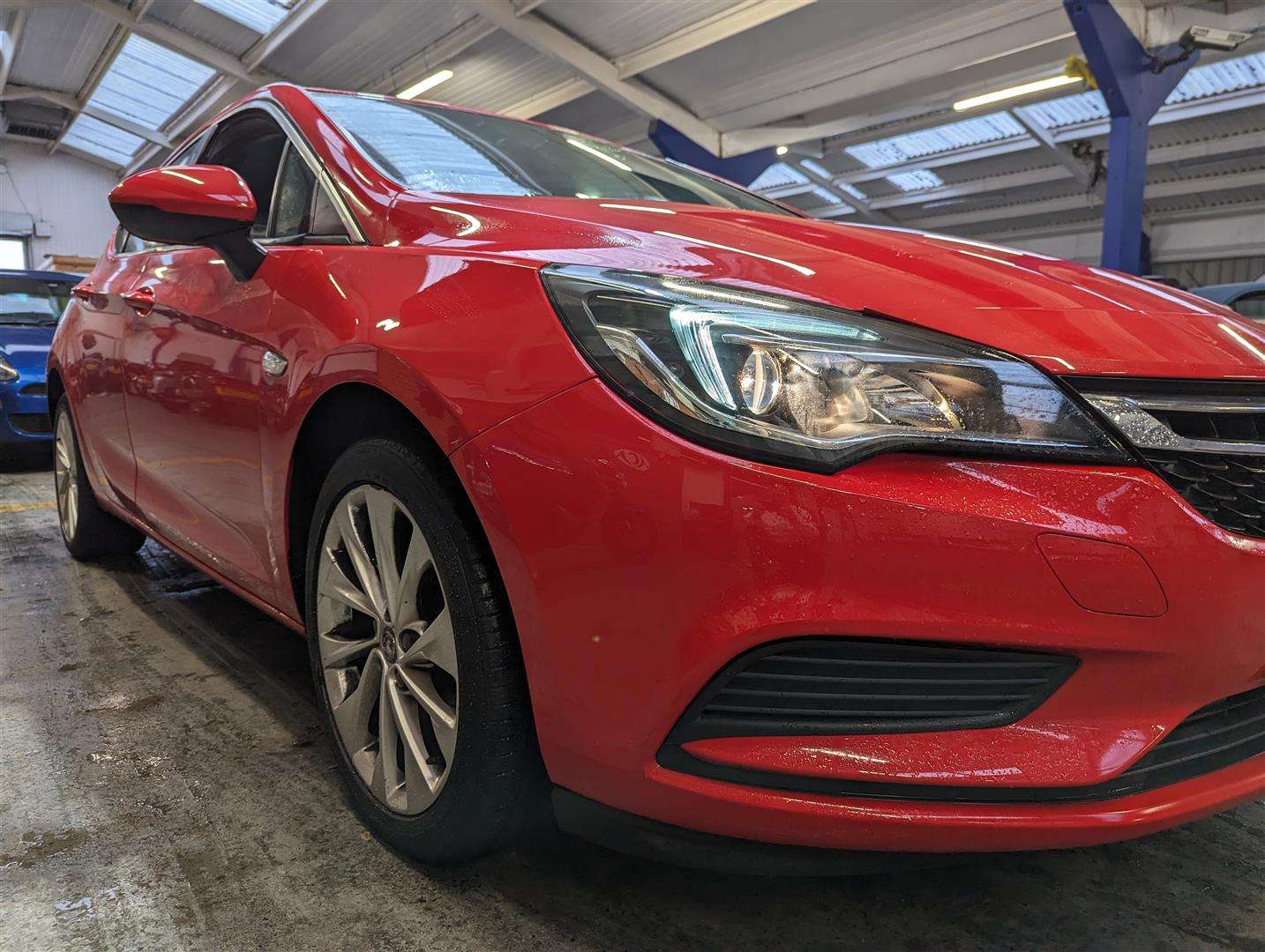 <p>2016 VAUXHALL ASTRA ENERGY</p>