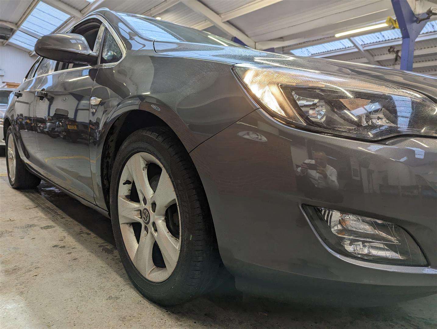 <p>2011 VAUXHALL ASTRA SRI CDTI</p>