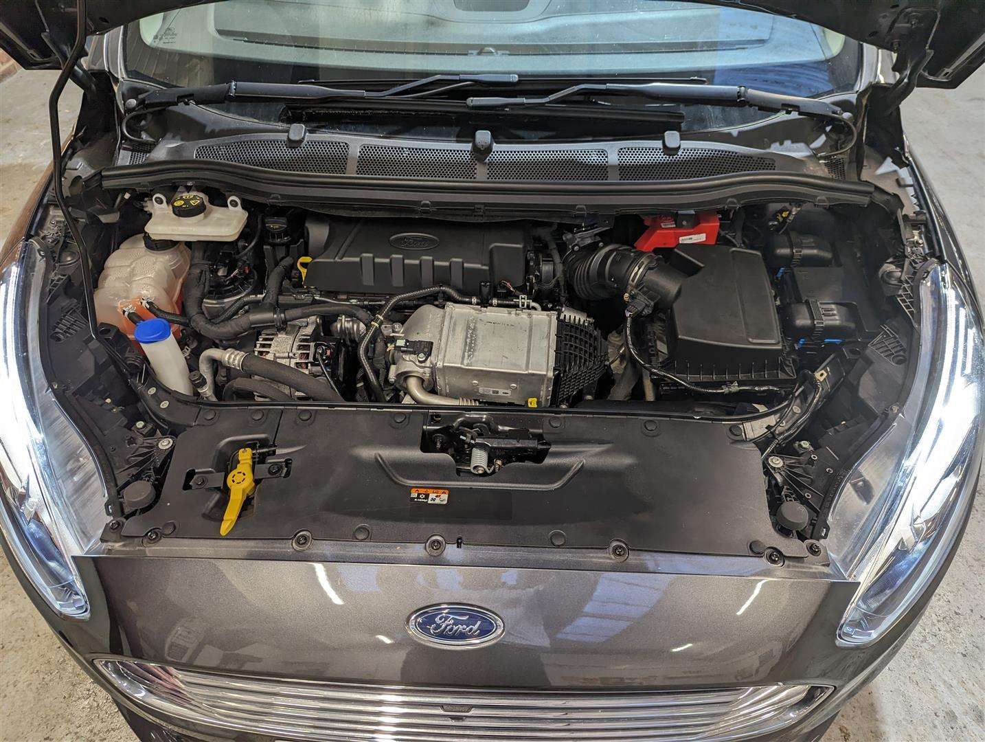 <p>2019 FORD S-MAX TITANIUM ECOBLUE</p>