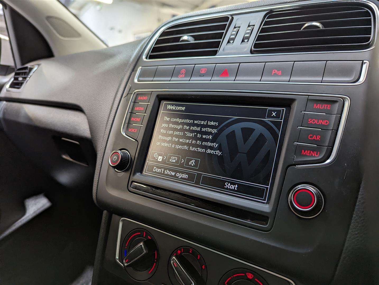 <p>2017 VOLKSWAGEN POLO MATCH EDITION TSI</p>