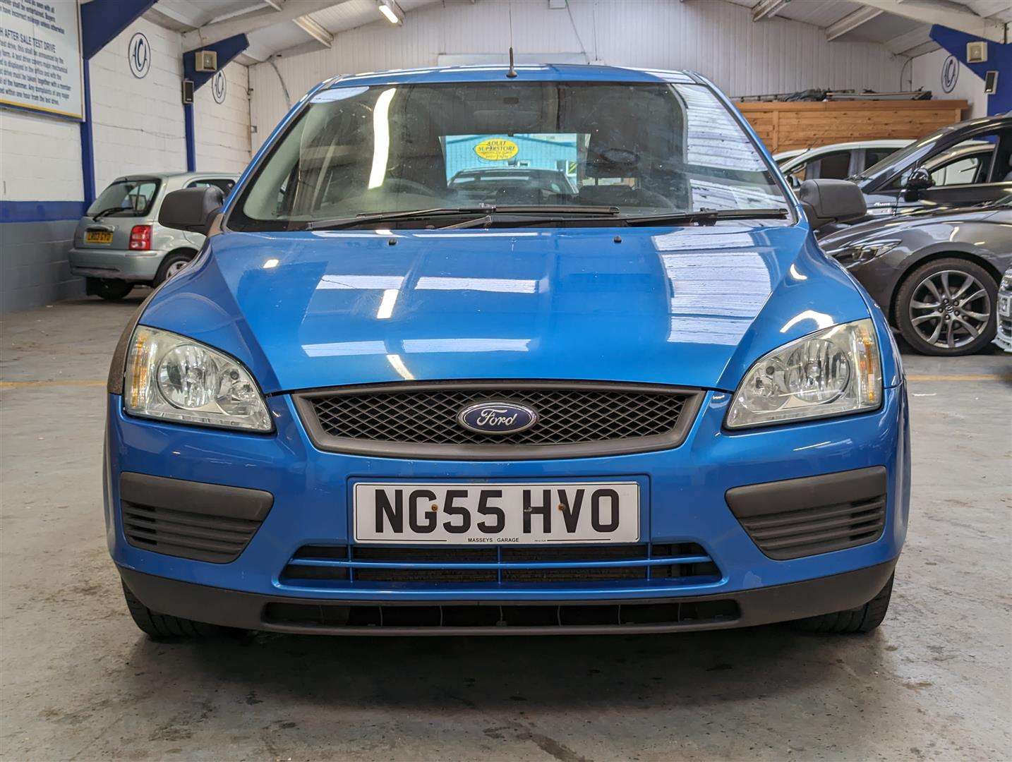 <p>2006 FORD FOCUS LX</p>