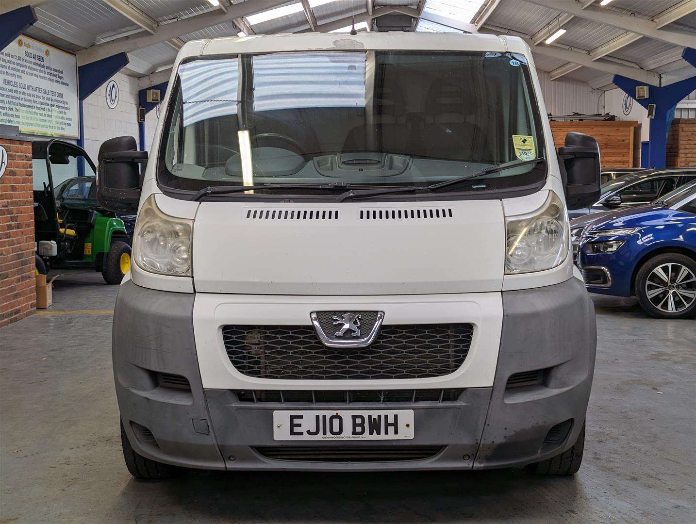 <p>2010 PEUGEOT BOXER PROFESSIONAL 74</p>