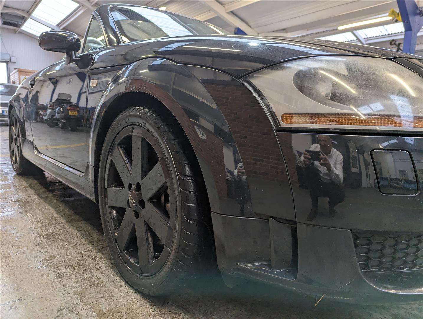 <p>2004 AUDI TT QUATTRO (250 BHP) AUTO</p>