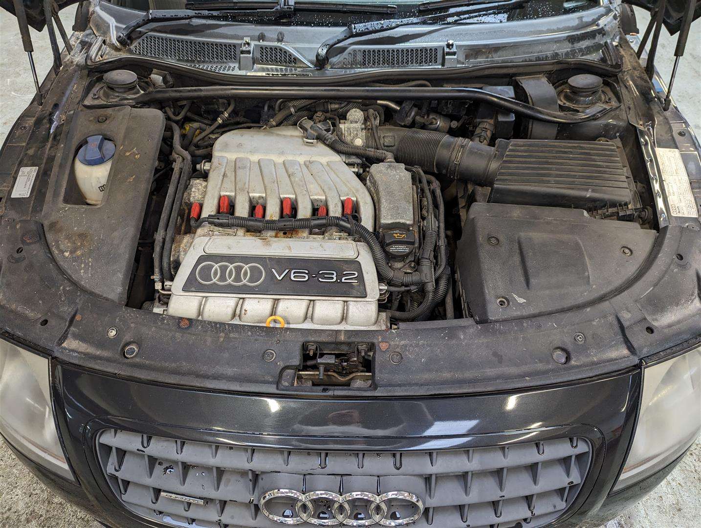 <p>2004 AUDI TT QUATTRO (250 BHP) AUTO</p>