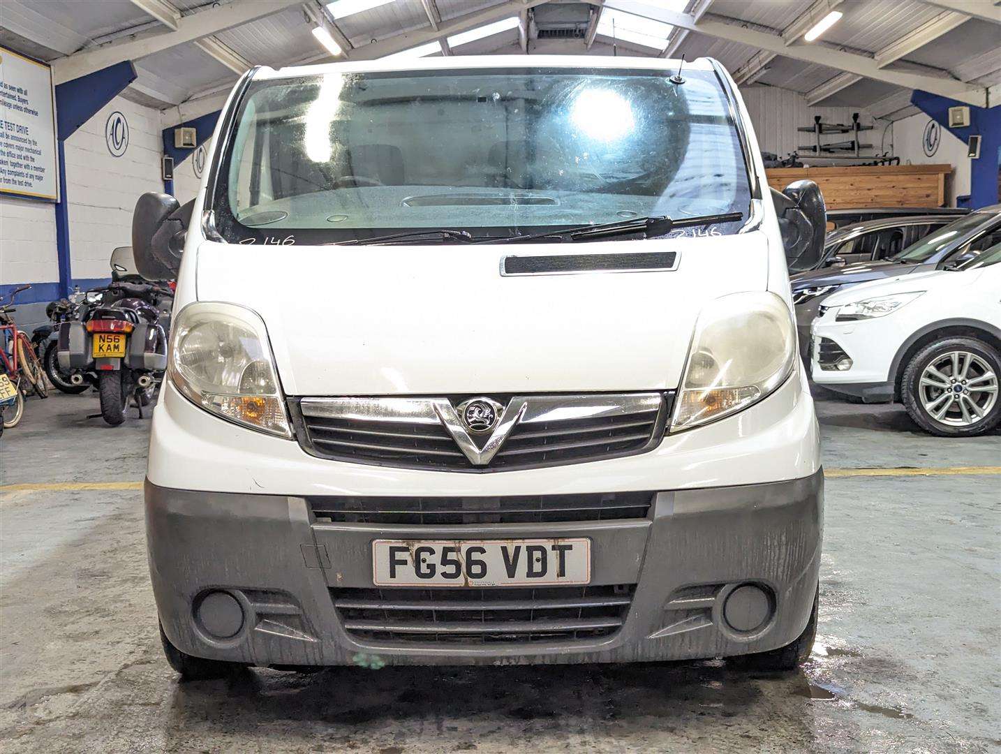 <p>2006 VAUXHALL VIVARO 2900 CDTI SWB</p>