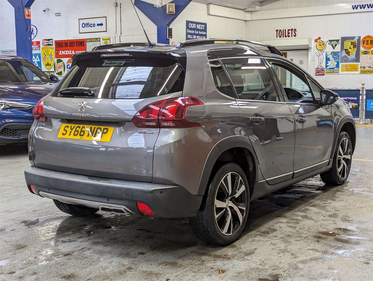 <p>2016 PEUGEOT 2008 GT LINE BLUE HDI</p>