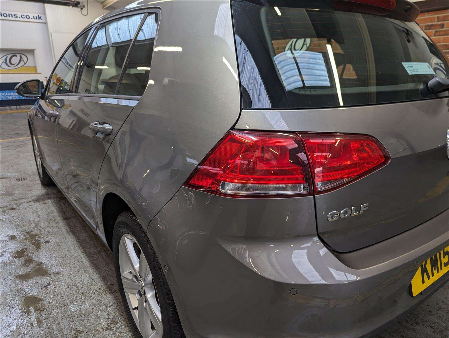 <p>2015 VOLKSWAGEN GOLF MATCH TDI BMT S-A</p>