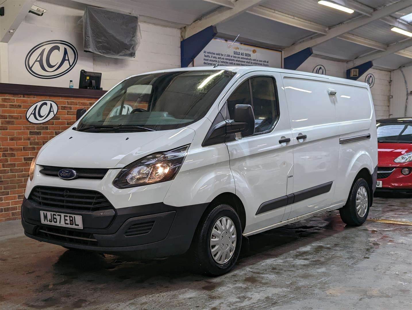 <p>2017 FORD TRANSIT CUSTOM 290</p>