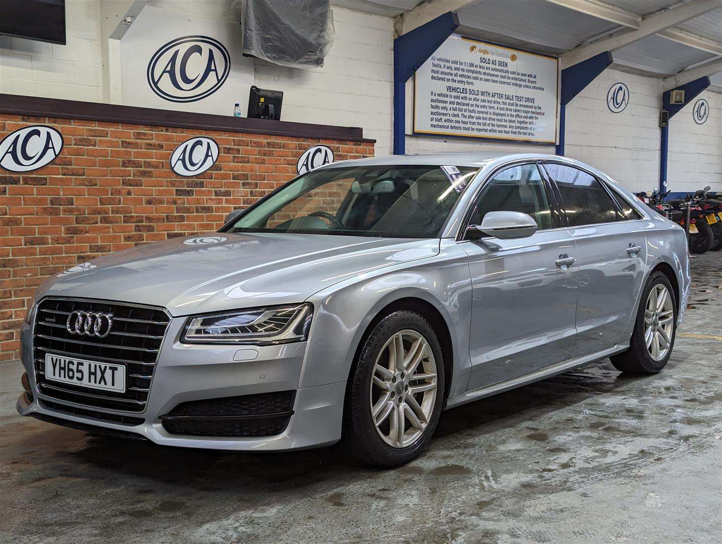 <p>2015 AUDI A8 SPORT TDI QUATTRO AUTO</p>