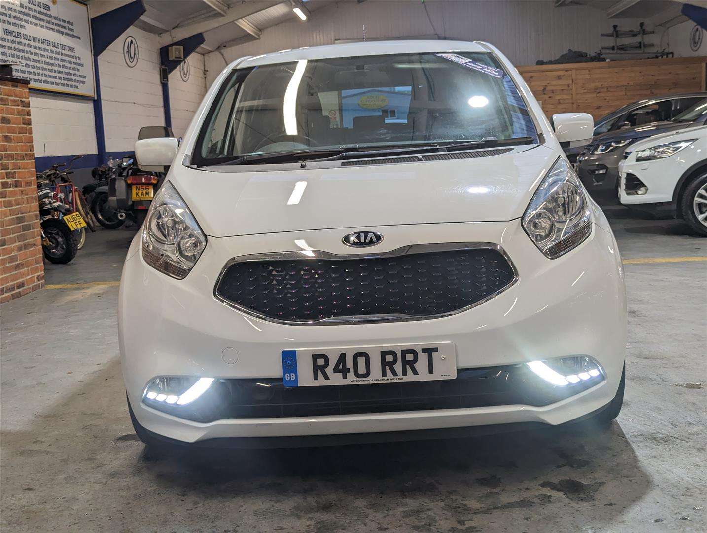 <p>2015 KIA VENGA 3 CRDI ISG</p>